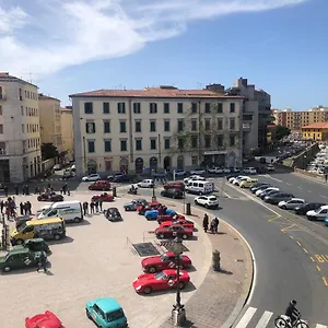 New Maria's House Livorno. La Fortezza Livourne